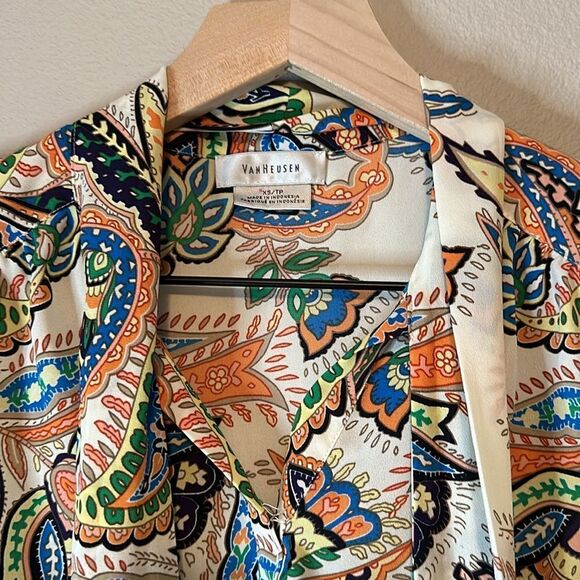 VANHEUSEN Dressy Tank - Picture 3 of 6